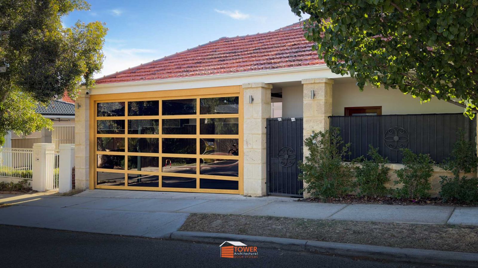 Crystal View: Perth · Dark Tint glazing